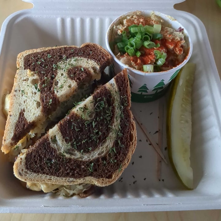 photo of Georgetown Liquor Company Reuben shared by @klquam on  18 Oct 2024 - review