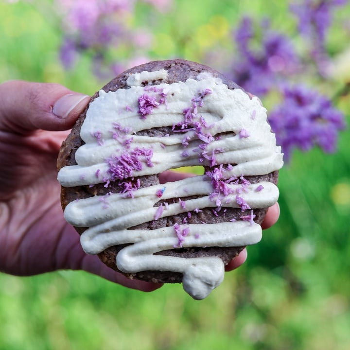 photo of Vitality Smoothie and Juice Ube Donut shared by @lizmaselli on  28 Apr 2024 - review