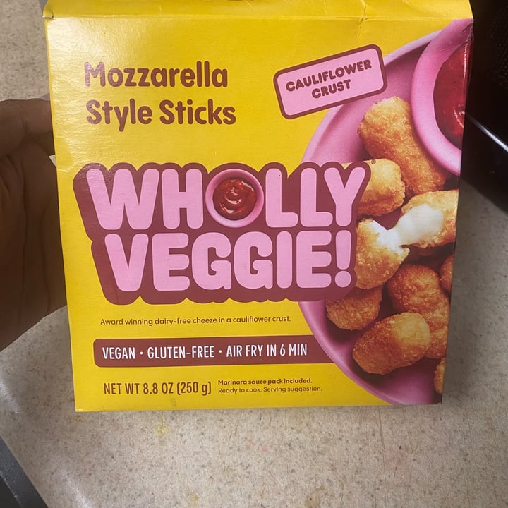 photo of Wholly veggie Mozzarella Style Sticks shared by @karthick on  15 Jan 2024 - review