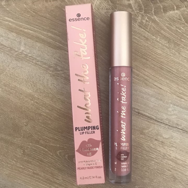 photo of Essence  Plumping lip filler shared by @danielanap on  17 Jun 2024 - review