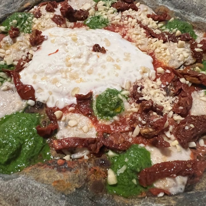 photo of L' Angolo Pizzosteria Stracciabbeautiful shared by @gretyl on  09 Jun 2024 - review