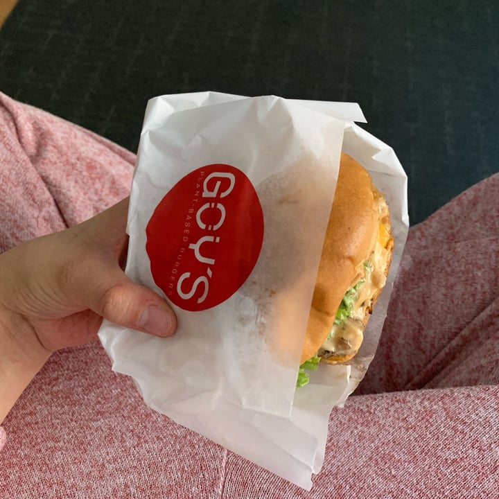 photo of Goyo’s Plant-Based Burgers Roma Hamburguesa sencilla shared by @beanievi on  04 Oct 2023 - review