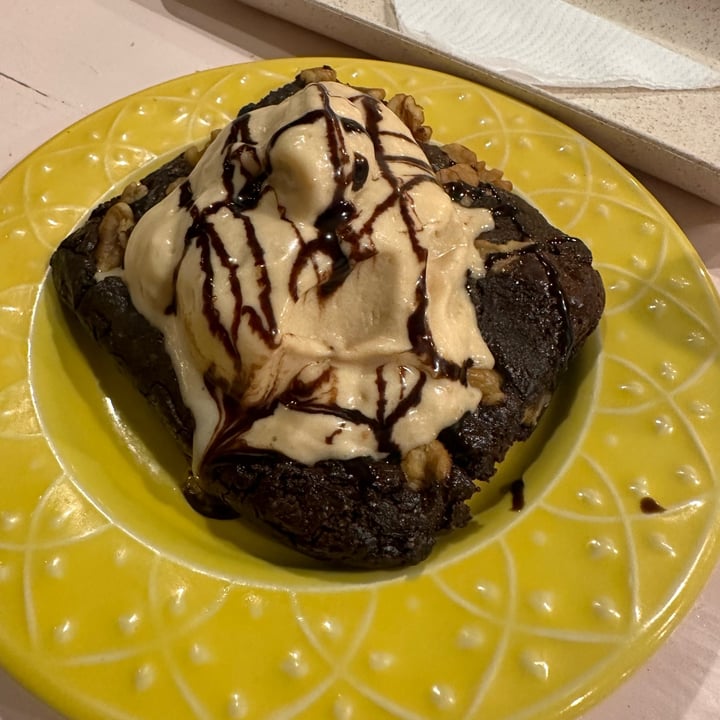 photo of Gurisa Brownie + Sorvete De Cumaru shared by @marianelanacif on  04 Nov 2024 - review