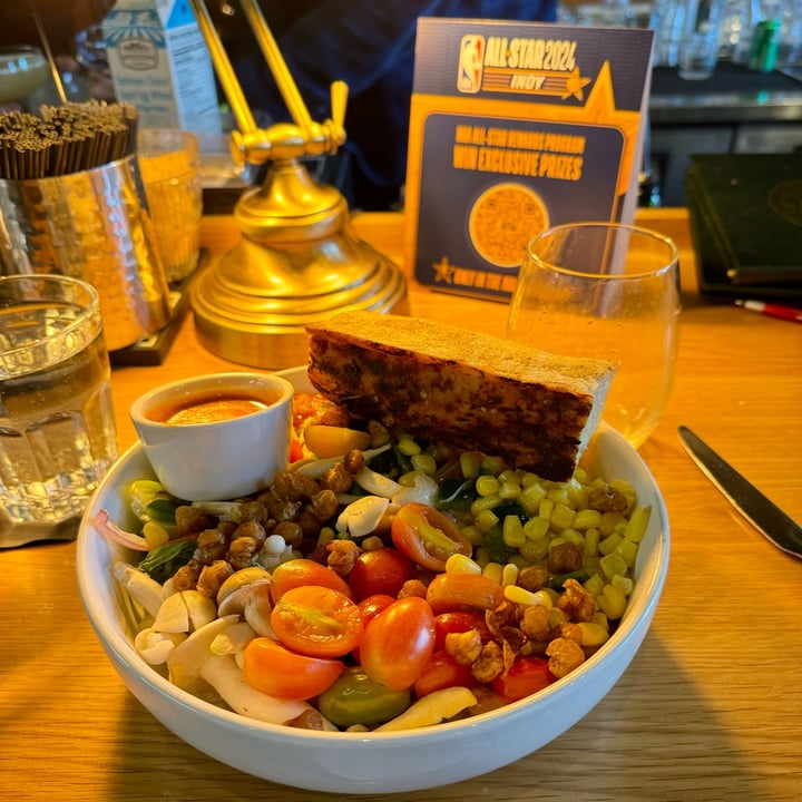 photo of Gallery Pastry Bar Veggie Bowl shared by @ekelcem on  09 Mar 2024 - review