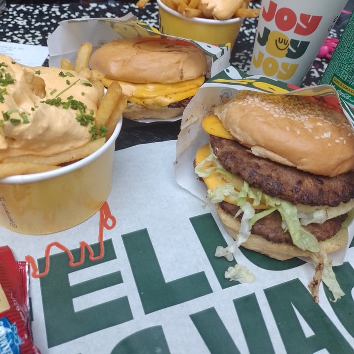 photo of Joy Burger Palermo Big joy shared by @vegaria1 on  18 Sep 2023 - review