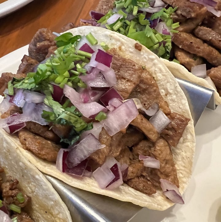 photo of Vegan Avenue On Main Carne Asada Tacos shared by @ukugabbs5 on  27 Jan 2024 - review