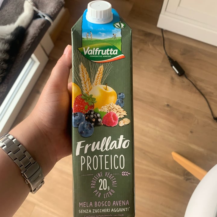 photo of Valfrutta Frullato Proteico Mela Bosco Avena shared by @ariannagariboldi on  26 Sep 2023 - review