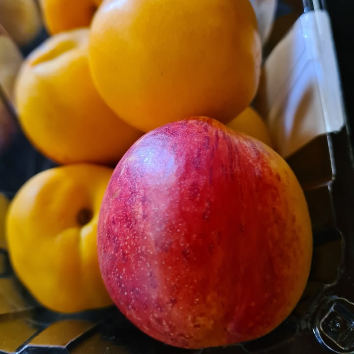 Pick n Pay Yellow Nectarines Review abillion