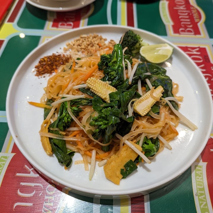 photo of Bangkok Jam Great World City Vegan Pad Thai shared by @minli on  23 Apr 2024 - review