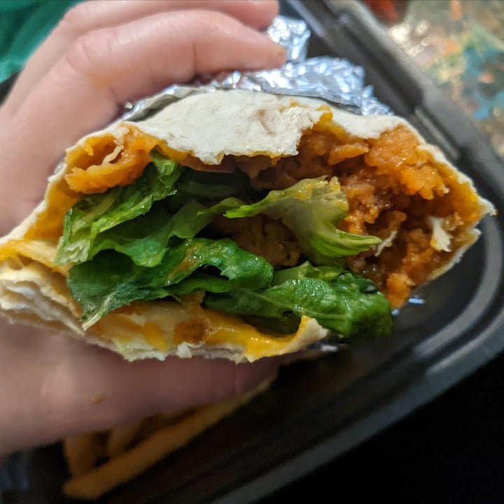 photo of Moodz Co. Chk'n Wrap shared by @caseyveganforlife on  26 Jan 2024 - review