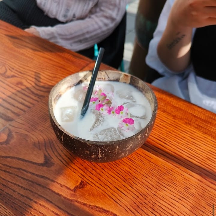 photo of PINK VEGAN Coconut Rum shared by @david- on  03 May 2024 - review