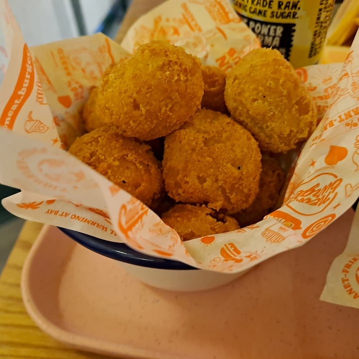 photo of Neat Burger Soho Cheese Bites shared by @kristhesfiguz on  16 Nov 2023 - review