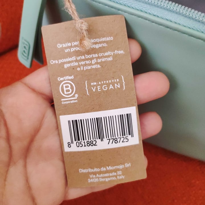 photo of Miomojo pochette shared by @dontinella on  31 May 2025 - review