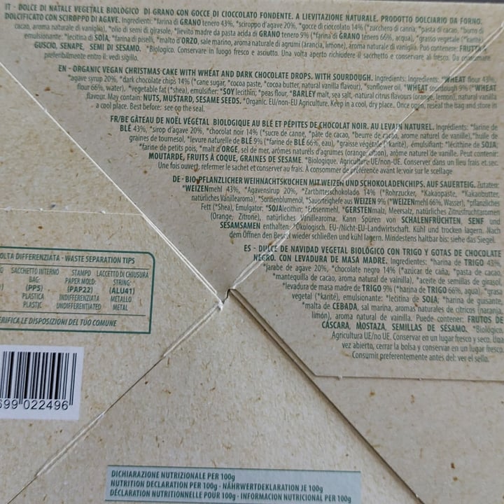 photo of Probios dolce di natale vegan con gocce di cioccolato shared by @ericaconlac on  16 Jan 2025 - review
