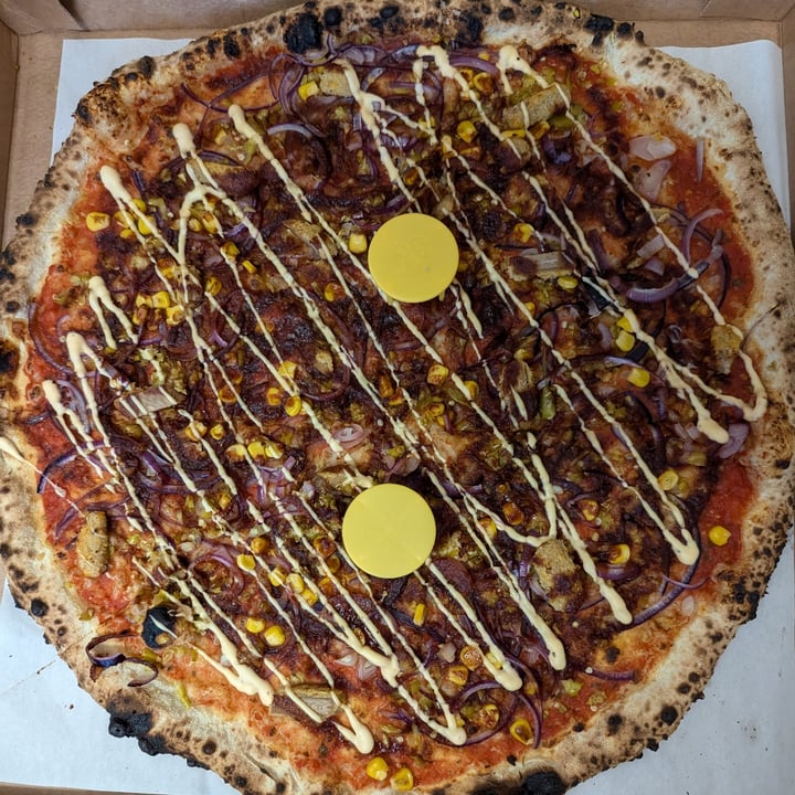 photo of Yard Sale Pizza Texas VBQ shared by @alainasparagus on  26 Aug 2024 - review