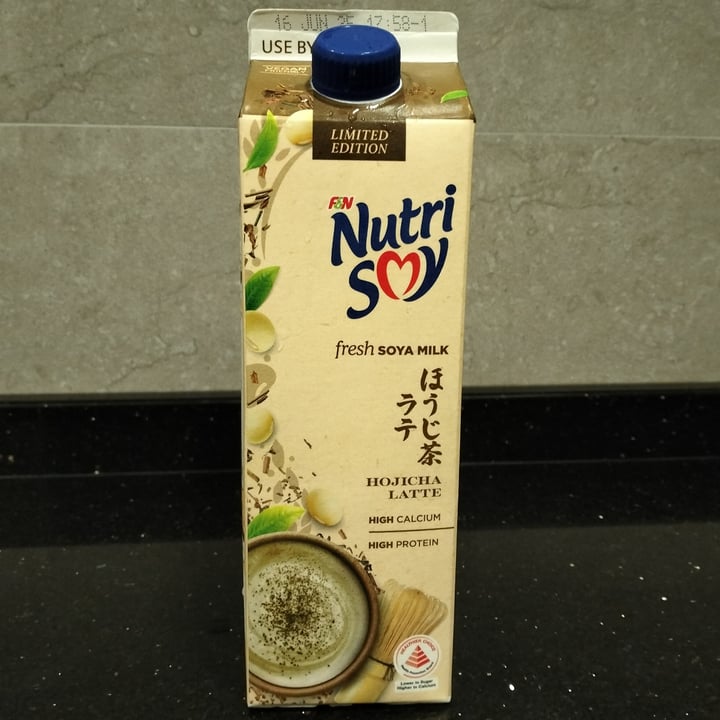 photo of F&N Nutrisoy houjicha shared by @ppyenlin on  29 May 2025 - review