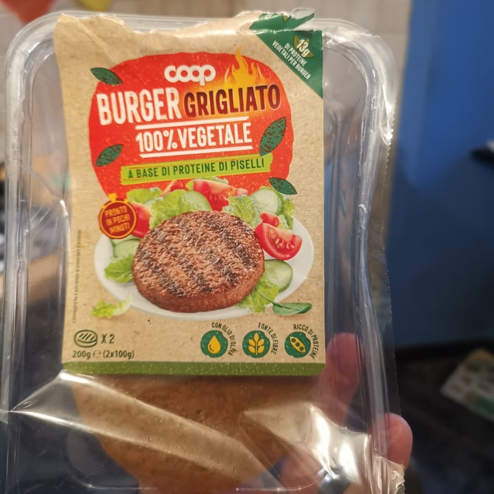 photo of Coop burger grigliato 100% vegetale shared by @kekolove72 on  05 Feb 2024 - review