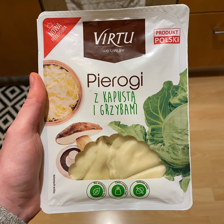 photo of Virtu mushroom and sauerkraut pierogi shared by @mariadesantis on  07 Oct 2023 - review