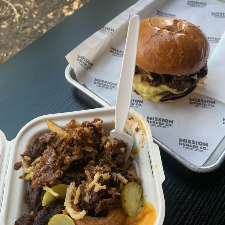 photo of Mission Burger Co Smoked Brisket Fries shared by @sustainablesam on  16 May 2025 - review