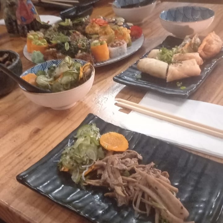 photo of Hitô Vegano Combinado De Sushis shared by @carolyassis on  09 Mar 2024 - review