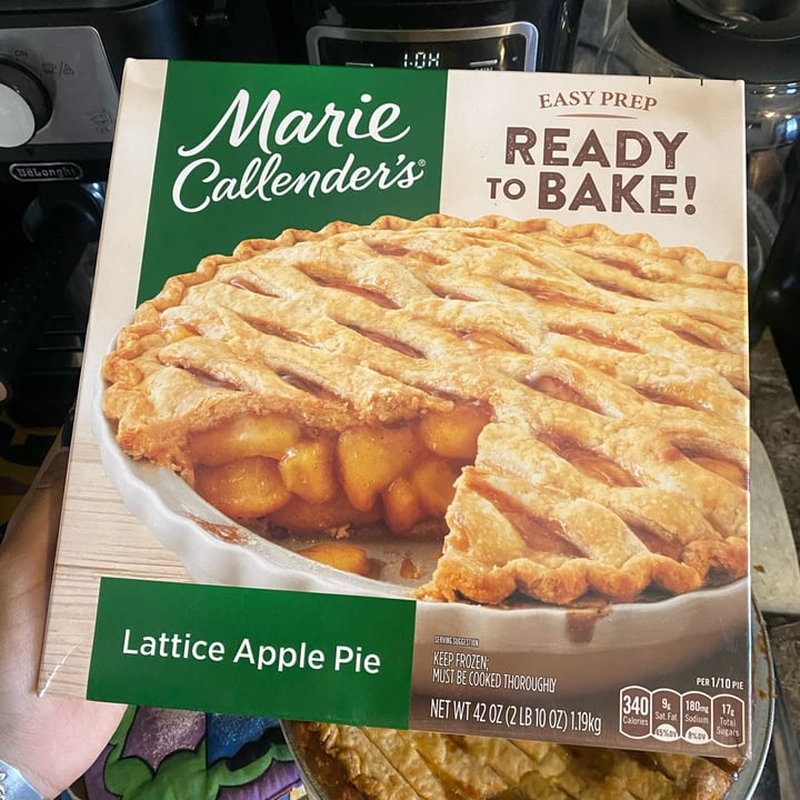 photo of Marie Callender's Lattice apple pie shared by @rogerfriday on  09 Oct 2024 - review