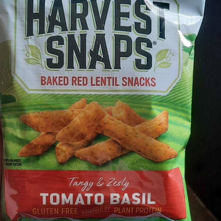 photo of Harvest Snaps Tomato basil red lentil crisps shared by @anonvegan on  17 Aug 2024 - review