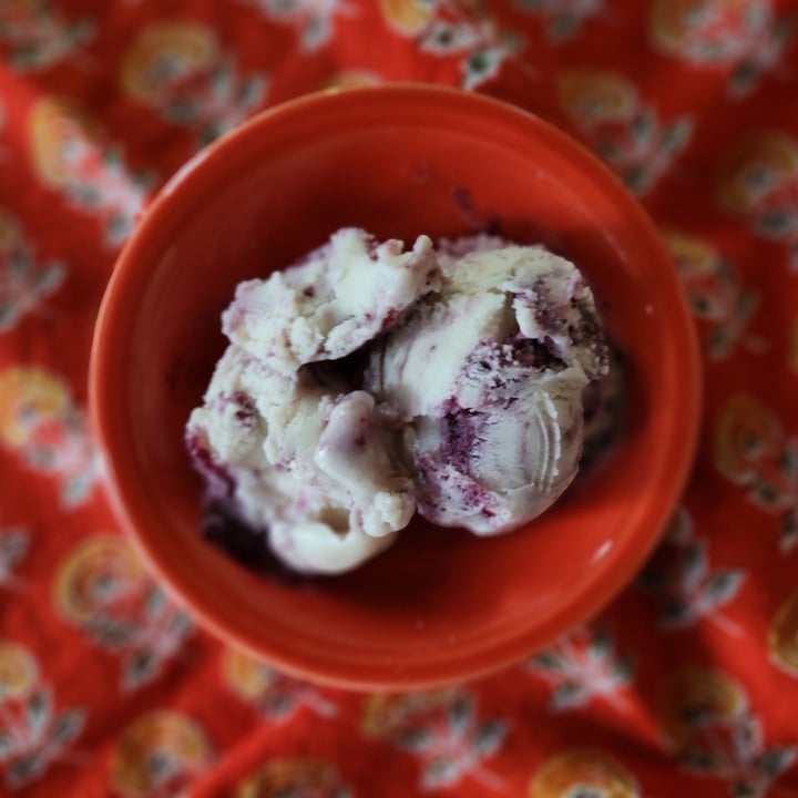 photo of Scratch Ice Cream Blueberry shared by @rosieb33 on  13 May 2024 - review