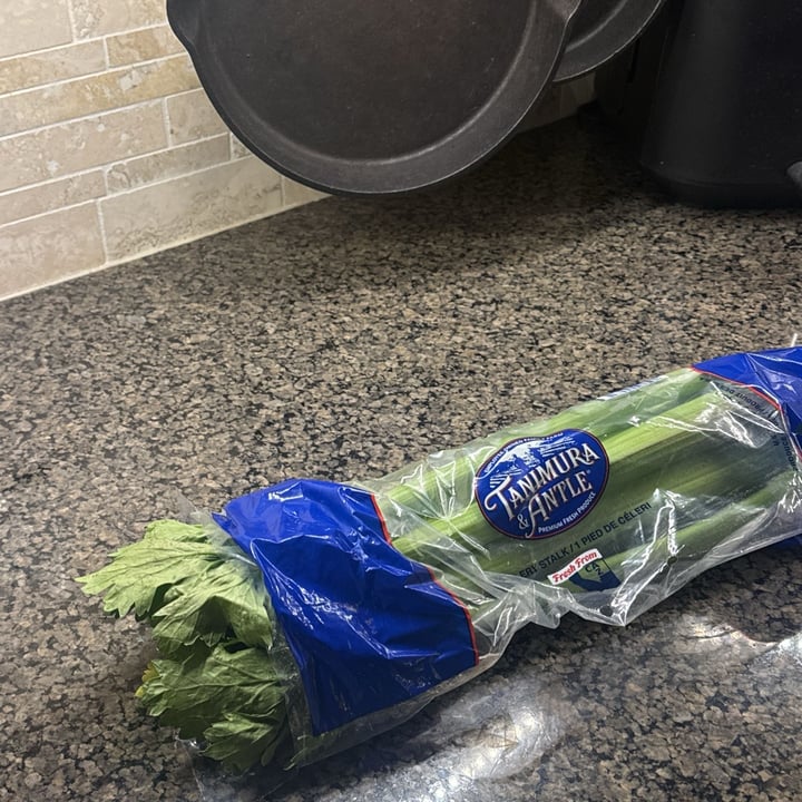 photo of Tanimura & Antle Celery shared by @billysnow on  16 Nov 2024 - review