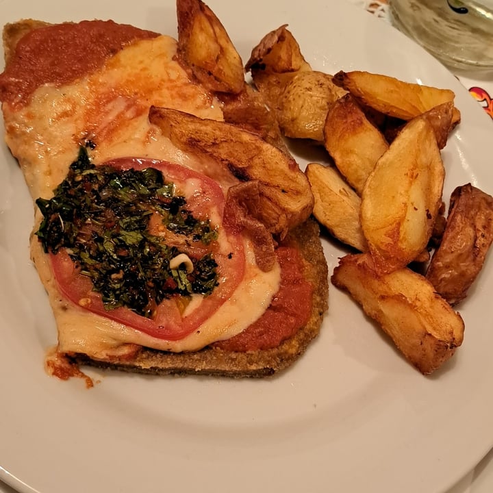 photo of Gordo Vegano Milanesa napolitana shared by @aldimastro on  17 Sep 2023 - review