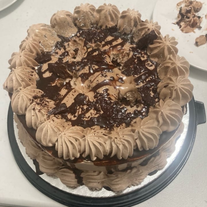 photo of FCH Sweetness Vegan Pastry Choco- Fudge Cake shared by @irevetcr on  15 Sep 2025 - review
