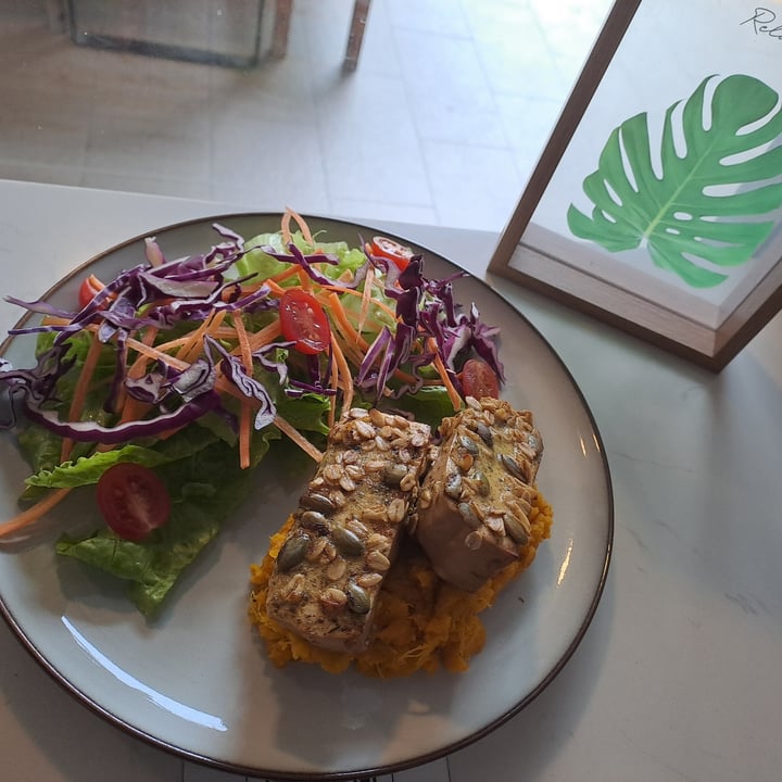 photo of The Plant Food Miso Butter Tofu Steak w Mashed Pumpkin shared by @leafy on  25 Nov 2024 - review
