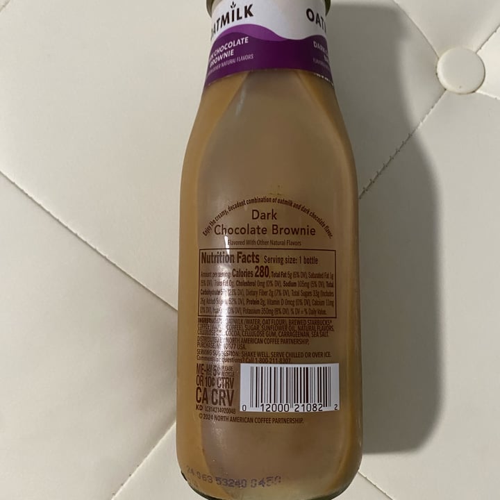 photo of Starbucks dark chocolate brownie oatmilk frappuccino shared by @friendlyvegan on  14 May 2024 - review