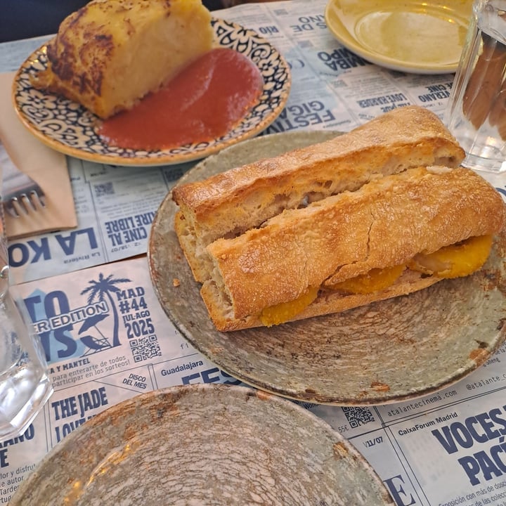 photo of Viva Chapata Bocadillo de calamares shared by @alechampe on  19 Sep 2025 - review