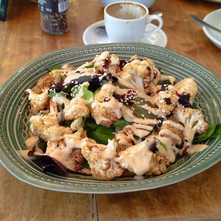 photo of Infood Coffee Roastery Charred Cauliflower Salad shared by @eat-plants on  29 Jan 2024 - review