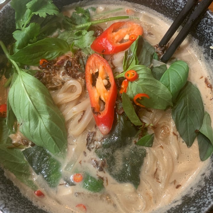 photo of nomVnom Bistro Bamnut Vietnamese Pho shared by @winstonian on  26 Jul 2024 - review