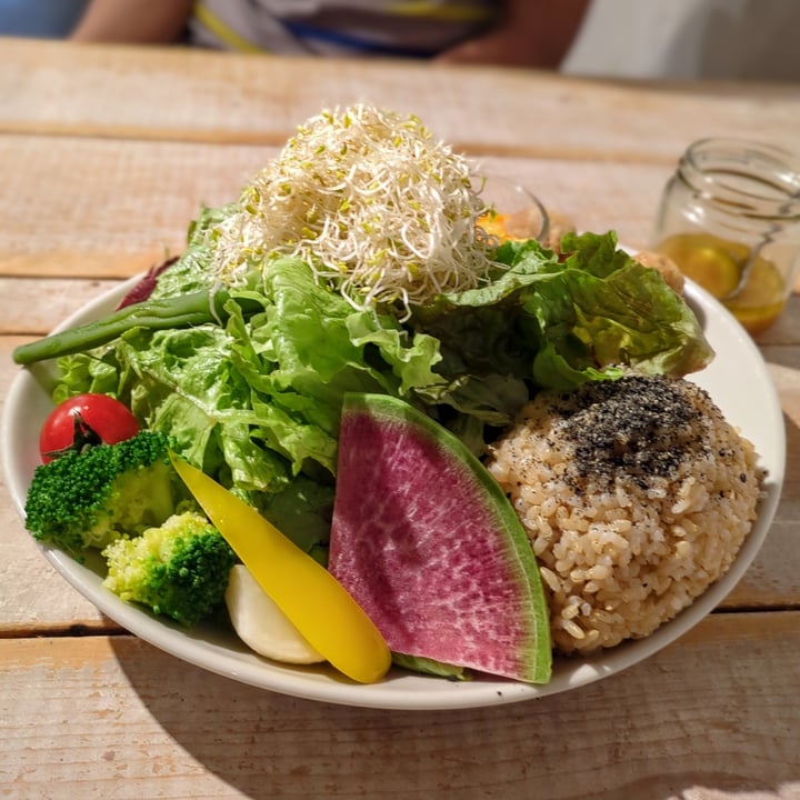 photo of Ain Soph. Journey Shinjuku Salad Lunch Plate shared by @windgal on  01 May 2024 - review