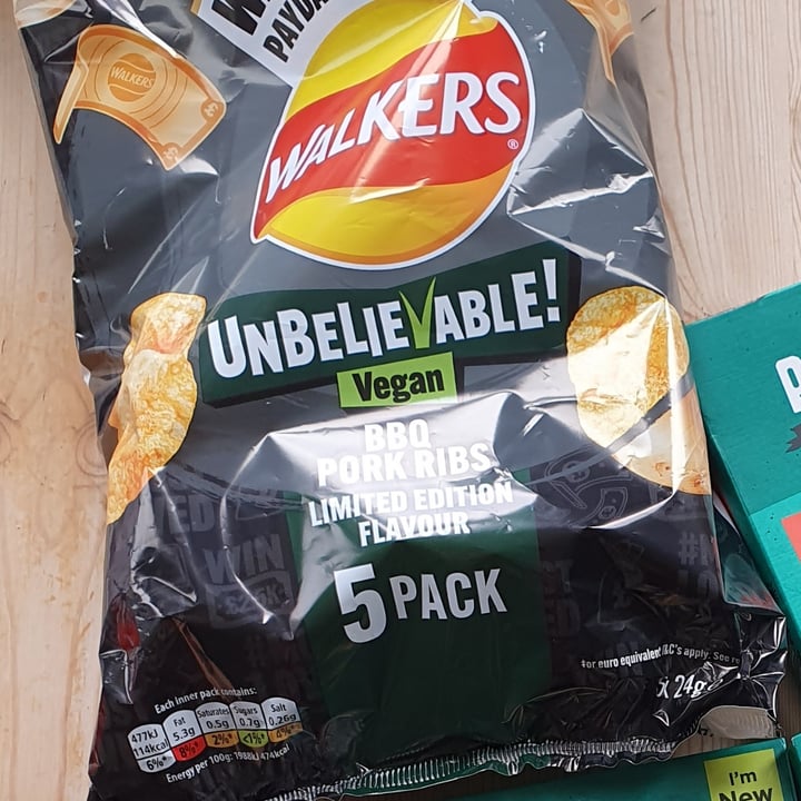 photo of Walkers Unbelievable Vegan BBQ Pork Rib Crisps shared by @laurenmitchell on  12 Mar 2024 - review
