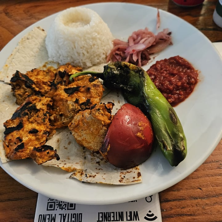photo of Vegan Food Cartel by Veganzza Vegan shish kebab shared by @tralf on  30 Sep 2023 - review