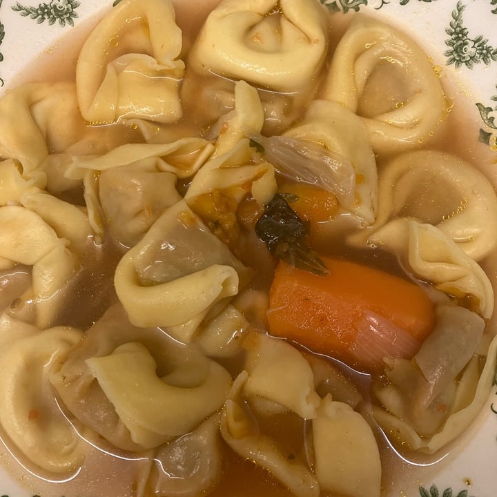 photo of Vemondo Tortelloni con pomodoro e basilico shared by @anto- on  22 Jan 2025 - review
