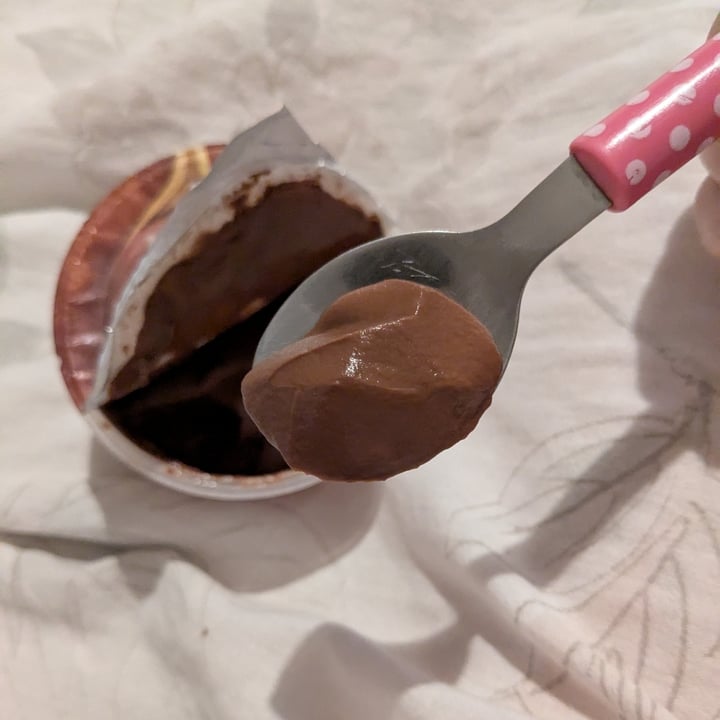 photo of Alpro alpro chocolate coconut shared by @chiaraabillion on  26 Aug 2025 - review