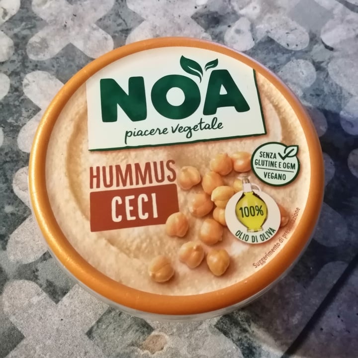 photo of Noa Hummus ceci shared by @anthe on  07 Apr 2024 - review