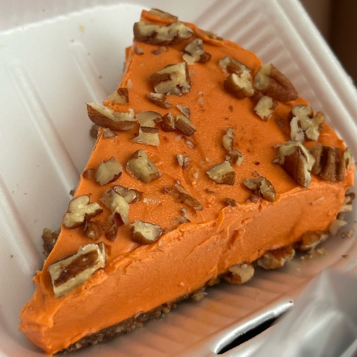 photo of Caribe Vegano Pastel Helado De Mamey shared by @vannyrev on  11 Oct 2025 - review