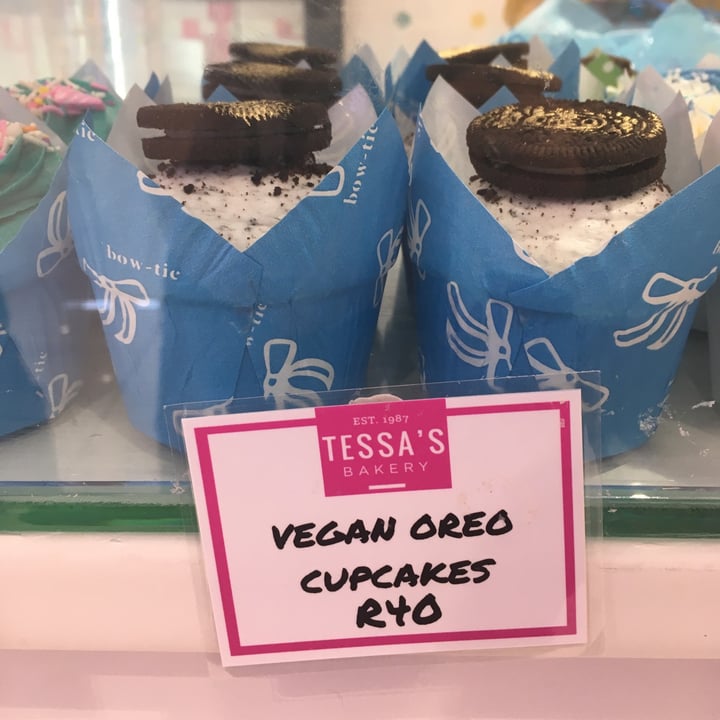 photo of Tessa’s Bakery Oreo Cupcake shared by @sylvacharm on  12 Oct 2024 - review