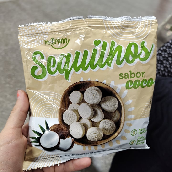 photo of Mr Brunn sequilhos coco shared by @liamara on  04 Sep 2023 - review