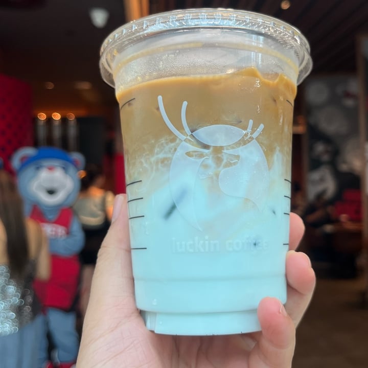 photo of Luckin Coffee- Jewel Iced Minty Coconut Latte shared by @soy-orbison on  24 Dec 2023 - review