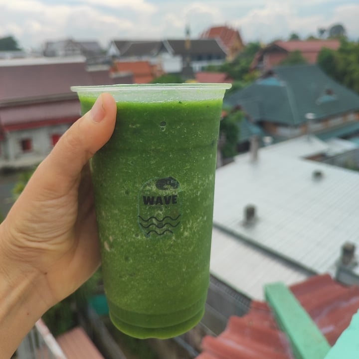 photo of Wave - Juice & Smoothie Bar Green Power Smoothie shared by @littleredmushroom on  13 Oct 2025 - review