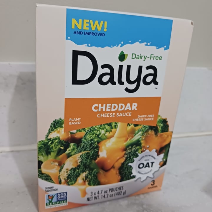 photo of Daiya Cheddar cheese shared by @heartartichokehearts on  14 Oct 2023 - review
