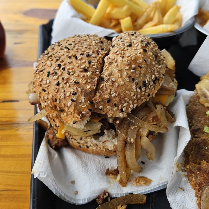 photo of El Puestito del Tío - Choripan Hamburguesa Vegana shared by @aldyflorent on  15 Jul 2025 - review