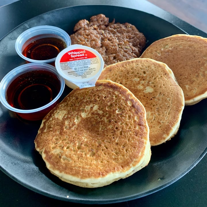 photo of Seitan's Realm Hot Cakes & Sawsage shared by @toddsebastian on  01 Jan 2025 - review