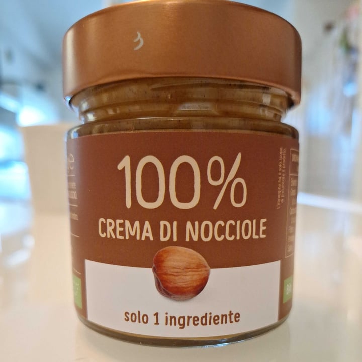 photo of Eurocompany 100% crema di nocciole shared by @vannadotto on  16 Apr 2024 - review